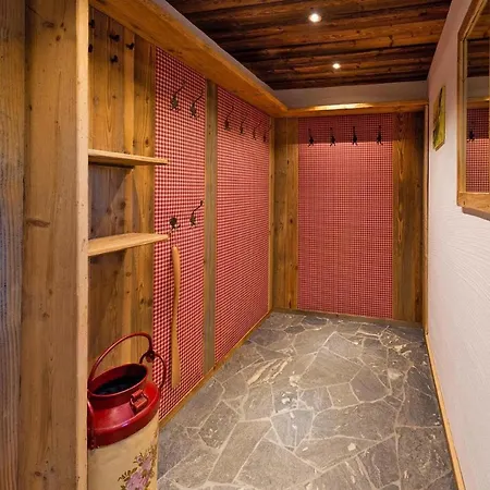 Chalet Steinbock, St Martin Am Tennengebirge Chalet *