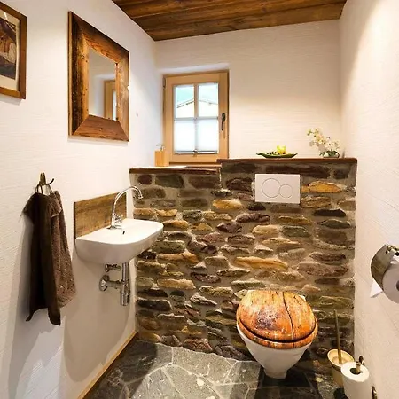 Chalet Steinbock, St Martin Am Tennengebirge *