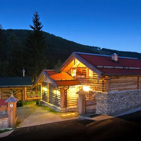 Dağ evi Chalet Steinbock, St Martin Am Tennengebirge Gasthof