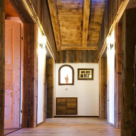 Chalet Steinbock, St Martin Am Tennengebirge Dağ evi Gasthof